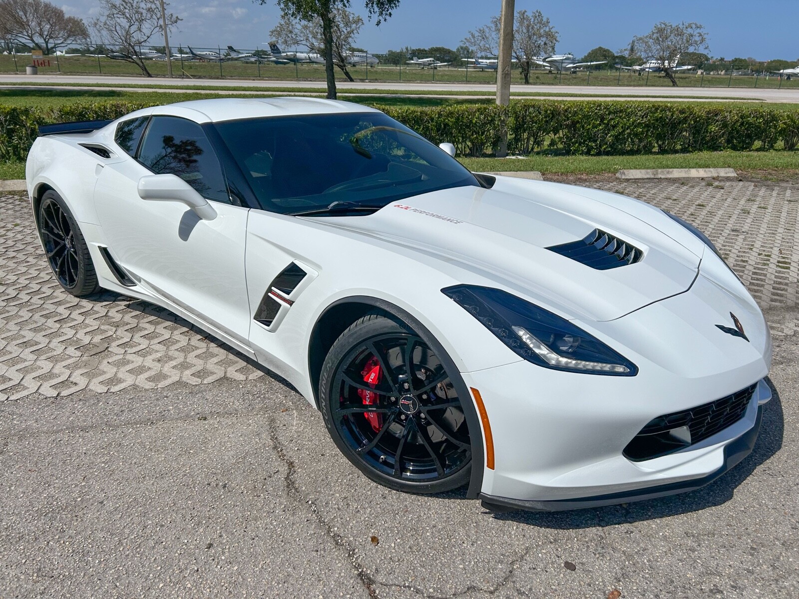 2017 Chevrolet Corvette GRAND SPORT 1LT 460HP ** 7 SPEED MANUAL